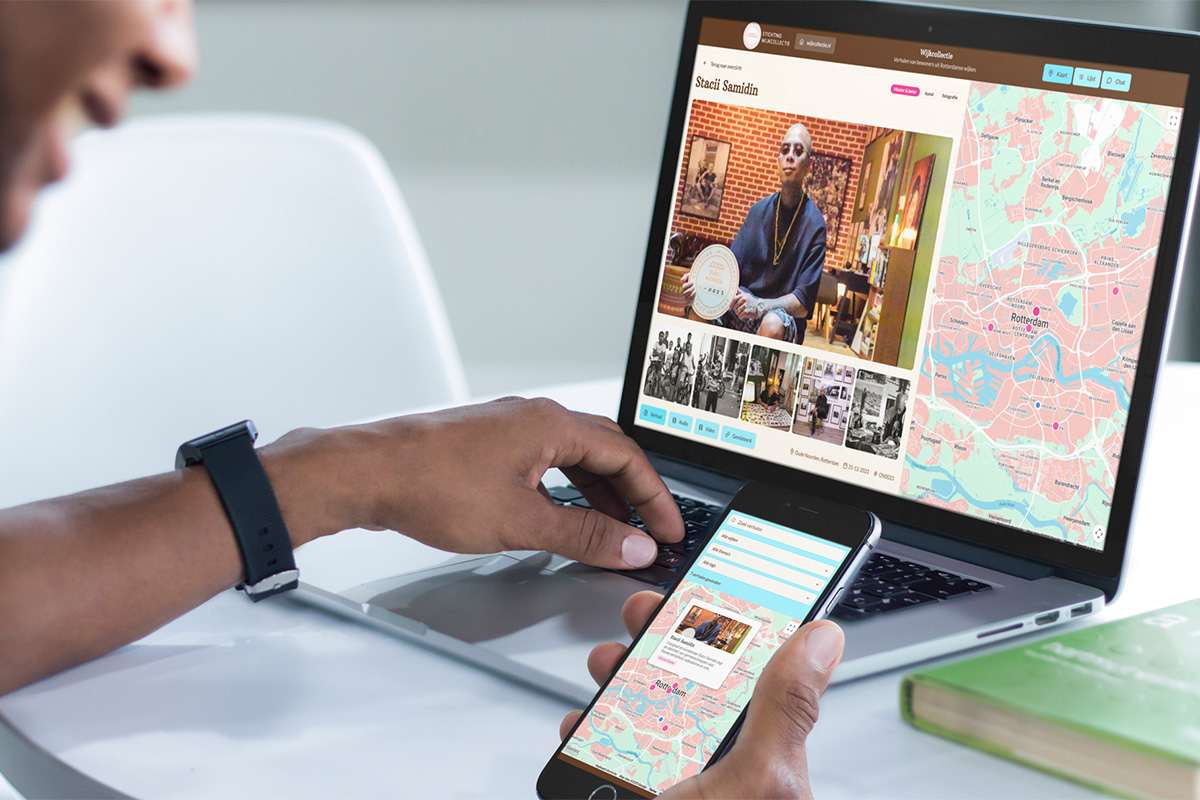 Publieksplatform van Stichting Wijkcollectie met een Rotterdams wijkverhaal en interactieve kaart op laptop en mobiel